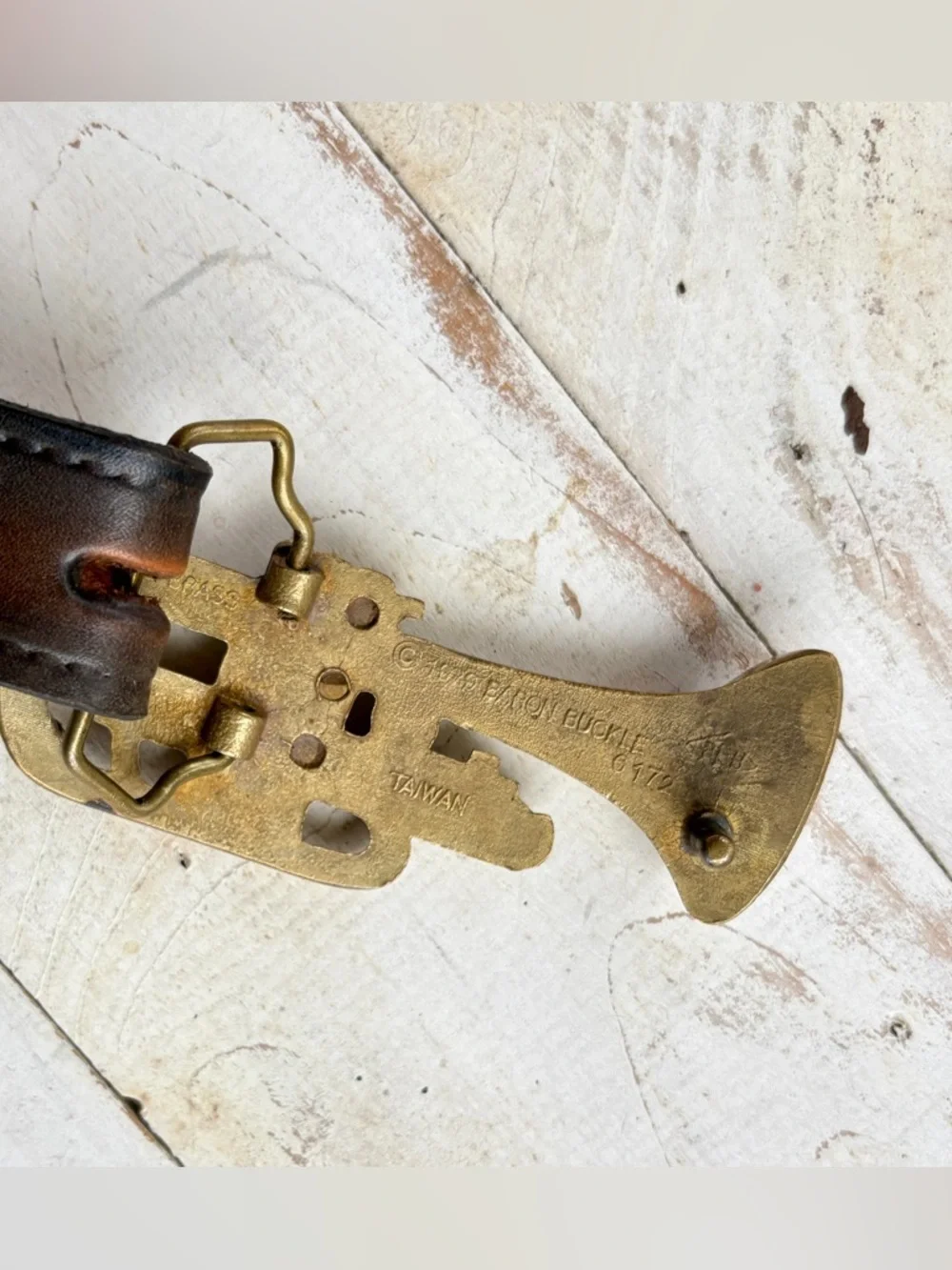 Vintage 70s leather belt Baron solid Brass Buckle cornet trumpet music band 34 Vintage Baron solid Brass belt Buckle cornet trumpet music  main image 3